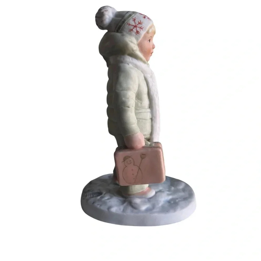 Frances Hook "All Bundled Up" signed by Barbara Hook Figurine dated 1982 - Picture 7 of 14